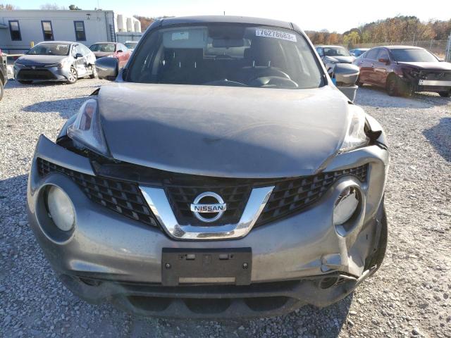 JN8AF5MR3GT607709 - 2016 NISSAN JUKE S GRAY photo 5