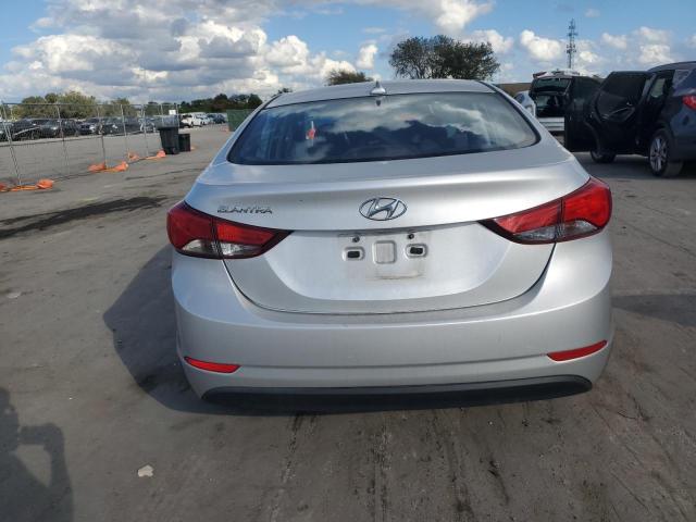 5NPDH4AE0GH765895 - 2016 HYUNDAI ELANTRA SE SILVER photo 6