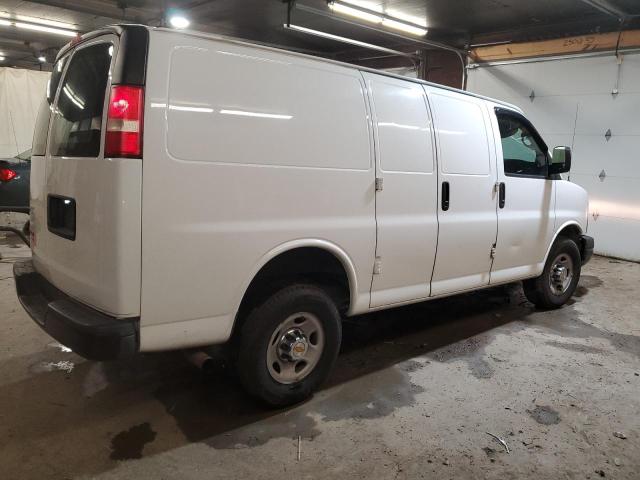 1GCWGFFA1E1186786 - 2014 CHEVROLET EXPRESS G2 WHITE photo 3