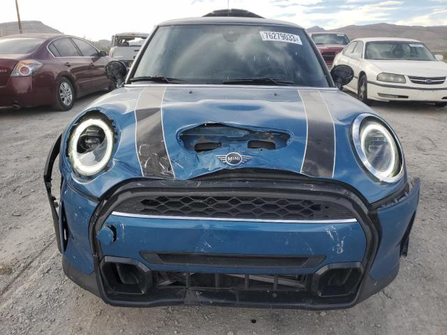 WMW53DH00N2R83229 - 2022 MINI COOPER S BLUE photo 5