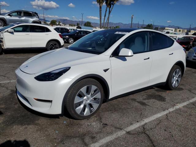 7SAYGAEE4PF870180 - 2023 TESLA MODEL Y WHITE photo 1