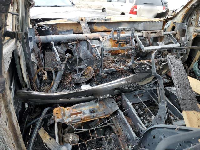 1C6RR7TT4KS662593 - 2019 RAM 1500 CLASS SLT თეთრი ფოტო 8