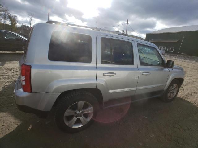 1J4NF4GB9BD279005 - 2011 JEEP PATRIOT LATITUDE SILVER photo 3