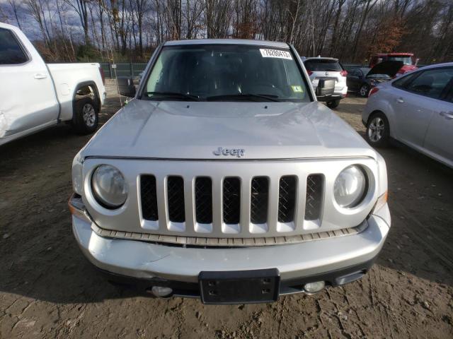 1J4NF4GB9BD279005 - 2011 JEEP PATRIOT LATITUDE SILVER photo 5