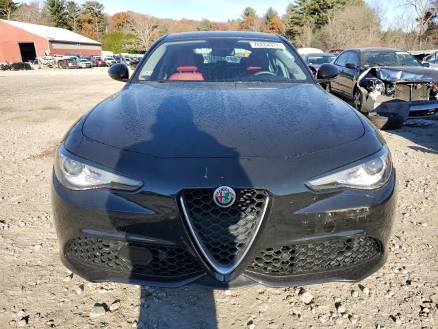 ZARFAEDN1H7550035 - 2017 ALFA ROMEO GIULIA Q4 BLACK photo 5