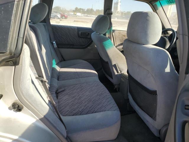 JF1SF6552YH705853 - 2000 SUBARU FORESTER S SILVER photo 11