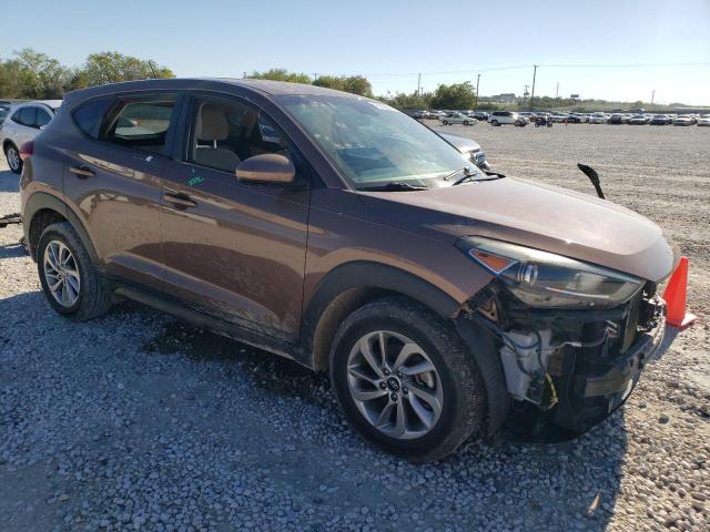 KM8J23A40HU499609 - 2017 HYUNDAI TUCSON SE BROWN photo 4