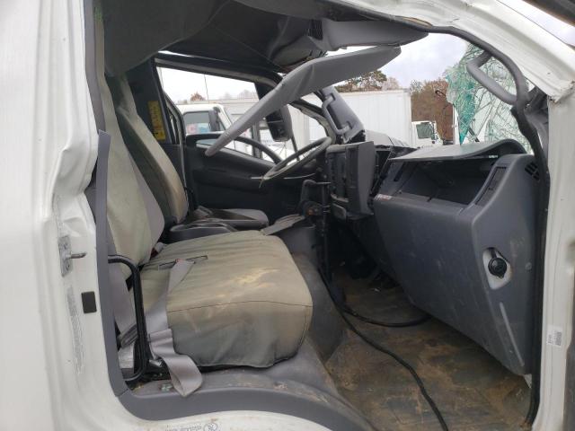 54DC4W1B3KS813596 - 2019 ISUZU NPR HD WHITE photo 5