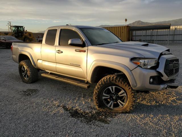 5TFRZ5CN6GX010034 - 2016 TOYOTA TACOMA ACCESS CAB SILVER photo 4