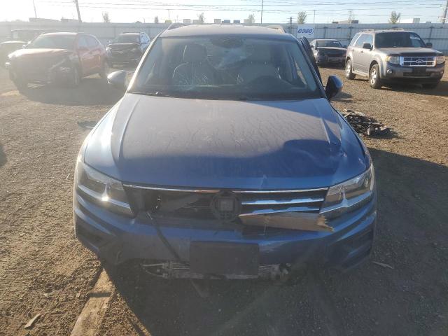 3VV0B7AX7LM042523 - 2020 VOLKSWAGEN TIGUAN S BLUE photo 5