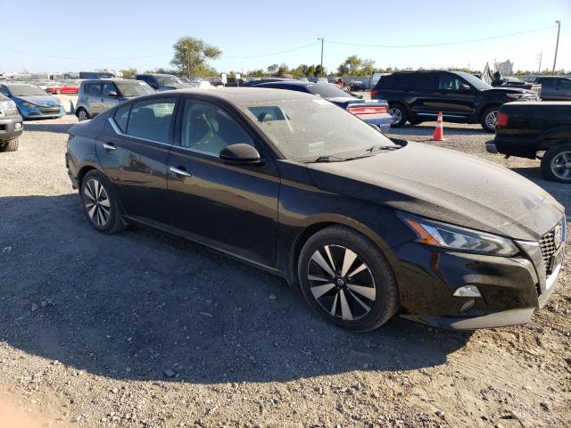 1N4BL4DV7KC133794 - 2019 NISSAN ALTIMA SV BLACK photo 4