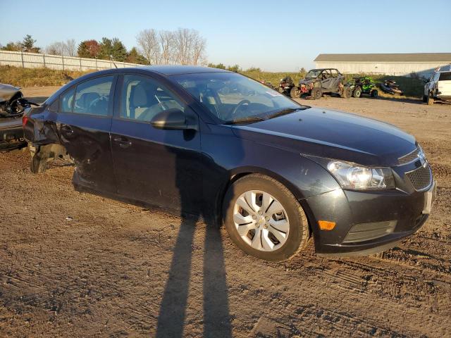 1G1PA5SG3E7446671 - 2014 CHEVROLET CRUZE LS BLUE photo 4