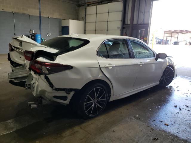 4T1G11AK5PU809722 - 2023 TOYOTA CAMRY SE NIGHT SHADE WHITE photo 3