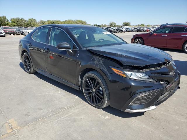 4T1K61AK8NU003849 - 2022 TOYOTA CAMRY XSE BLACK photo 4