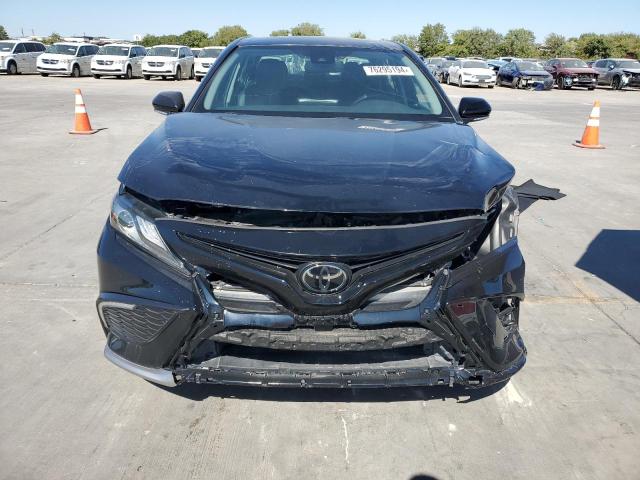 4T1K61AK8NU003849 - 2022 TOYOTA CAMRY XSE BLACK photo 5