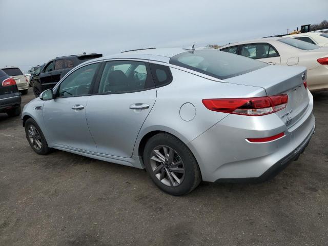 5XXGT4L39LG433130 - 2020 KIA OPTIMA LX SILVER photo 2