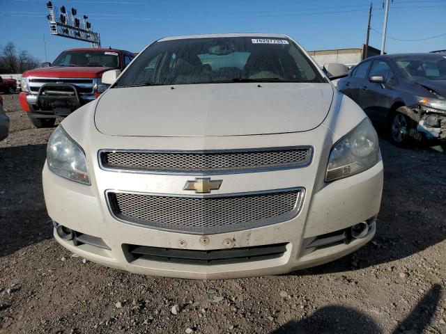 1G1ZE5EB4AF102635 - 2010 CHEVROLET MALIBU LTZ თეთრი ფოტო 5