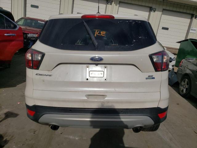 1FMCU9GDXHUA37104 - 2017 FORD ESCAPE SE WHITE photo 6