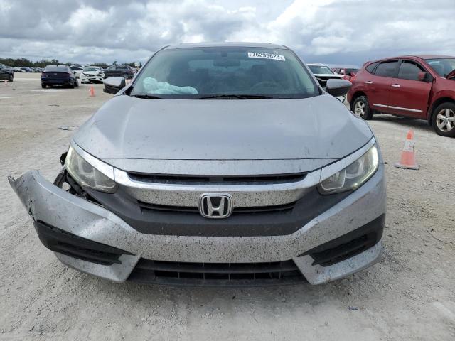 2HGFC2F74JH601525 - 2018 HONDA CIVIC EX SILVER photo 5