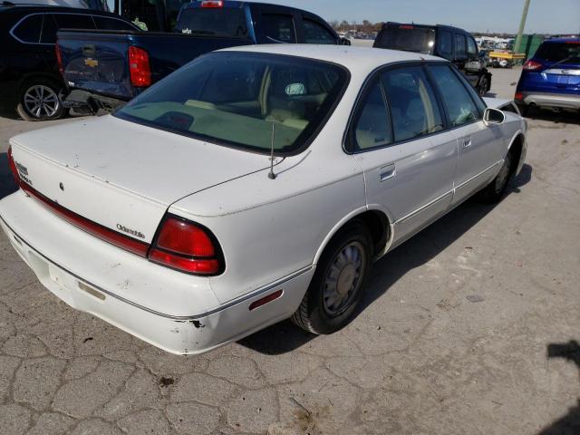 1G3HN52KXX4809413 - 1999 OLDSMOBILE 88 BASE WHITE photo 4