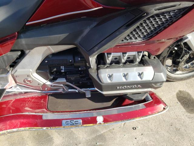 JH2SC7956JK002808 - 2018 HONDA GL1800 D RED photo 7