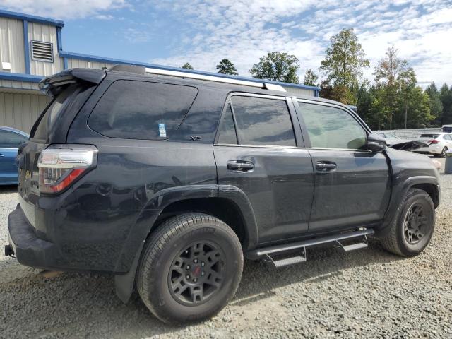 JTEZU5JR7K5211543 - 2019 TOYOTA 4RUNNER SR5 BLACK photo 3