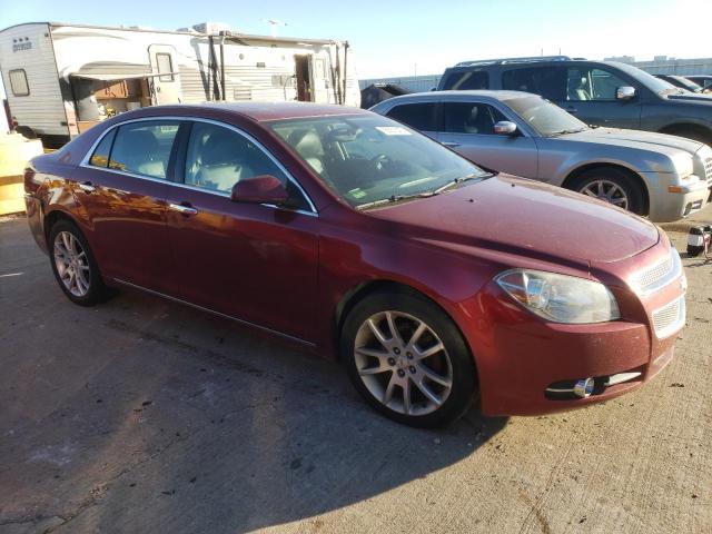 1G1ZE5E73BF211617 - 2011 CHEVROLET MALIBU LTZ RED photo 4