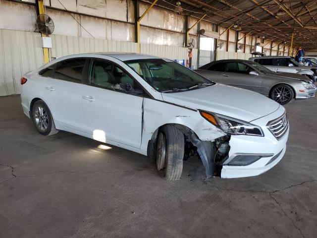 5NPE24AF3HH520203 - 2017 HYUNDAI SONATA SE WHITE photo 4