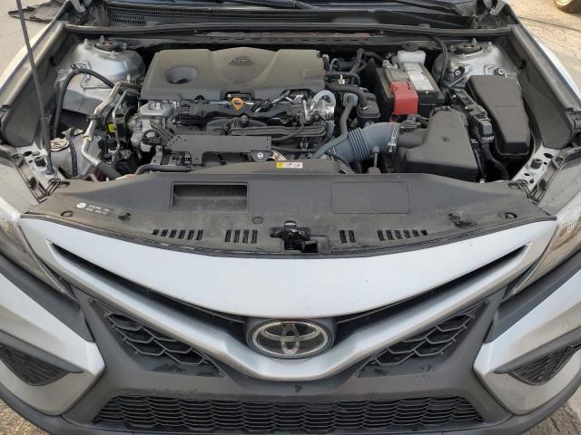 4T1G11AK2PU151857 - 2023 TOYOTA CAMRY SE NIGHT SHADE SILVER photo 11