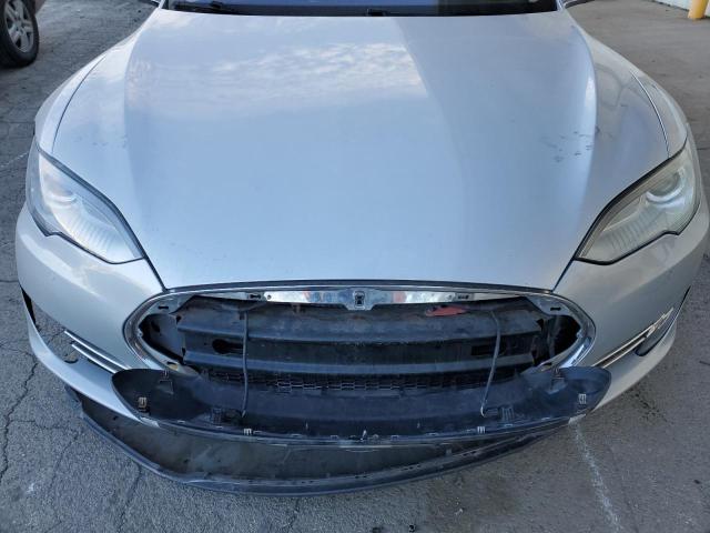 5YJSA1H1XEFP39703 - 2014 TESLA MODEL S SILVER photo 11