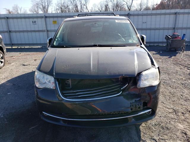 2C4RC1CG4CR156582 - 2012 CHRYSLER TOWN & COU TOURING L GRAY photo 5
