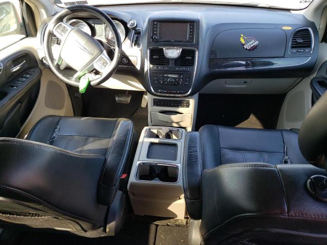 2C4RC1CG4CR156582 - 2012 CHRYSLER TOWN & COU TOURING L GRAY photo 8