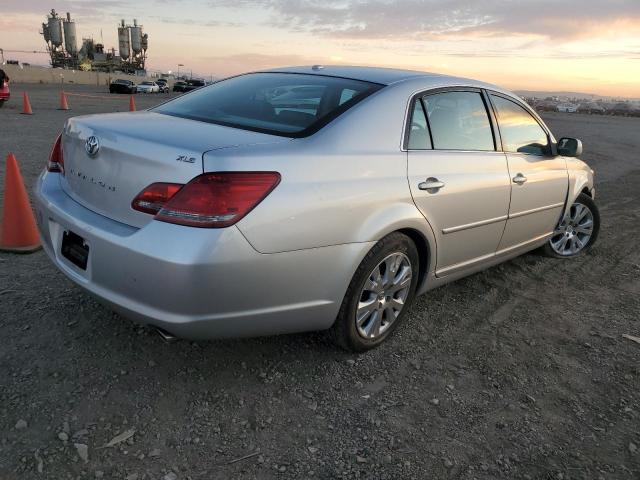 4T1BK36B79U349056 - 2009 TOYOTA AVALON XL SILVER photo 3