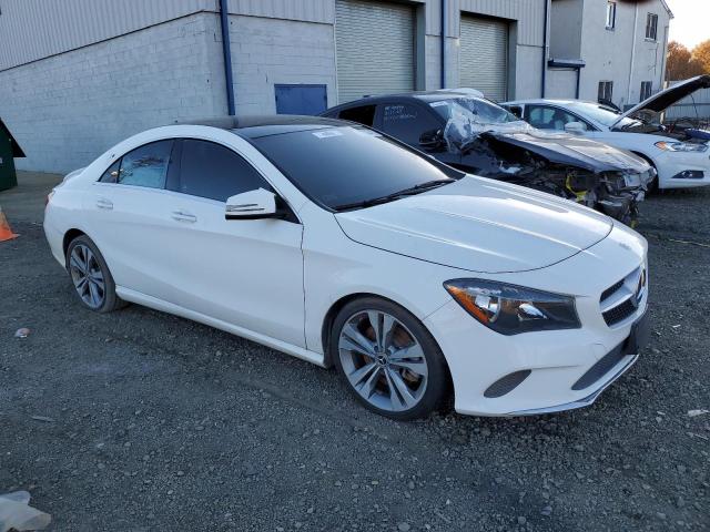 WDDSJ4GB3KN724541 - 2019 MERCEDES-BENZ CLA 250 4MATIC WHITE photo 4