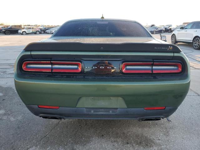 2C3CDZFJ6NH253885 - 2022 DODGE CHALLENGER R/T SCAT PACK GREEN photo 6
