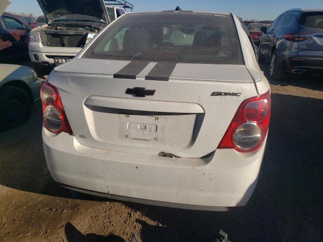 1G1JA5SH4D4154350 - 2013 CHEVROLET SONIC LS WHITE photo 6