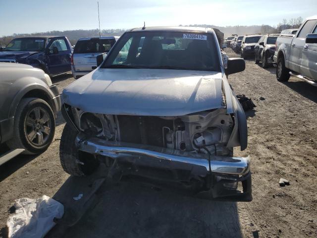 1GCDT13E478122782 - 2007 CHEVROLET COLORADO SILVER photo 5