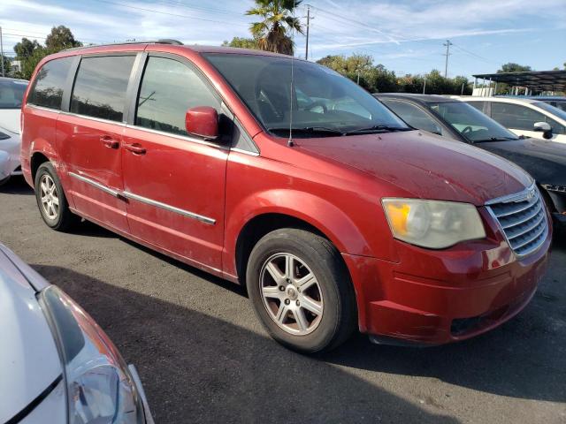 2A4RR5D17AR232612 - 2010 CHRYSLER TOWN & COU TOURING RED photo 4