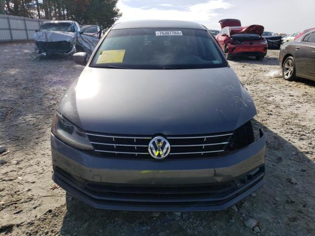 3VW2B7AJ4JM261260 - 2018 VOLKSWAGEN JETTA S GRAY photo 5