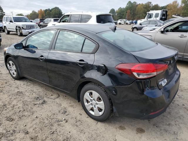 3KPFK4A70HE151172 - 2017 KIA FORTE LX BLACK photo 2