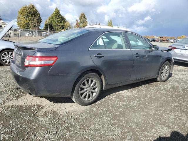 4T1BF3EK6BU182393 - 2011 TOYOTA CAMRY BASE GRAY photo 3