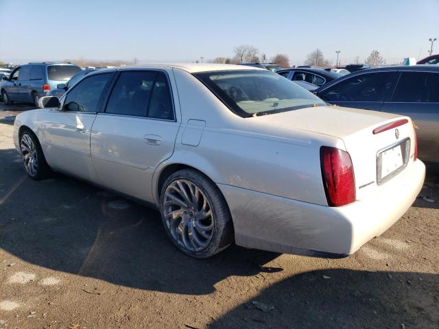 1G6KD54Y2YU305579 - 2000 CADILLAC DEVILLE WHITE photo 2