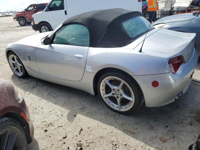 4USBU53506LW92246 - 2006 BMW Z4 3.0SI SILVER photo 2