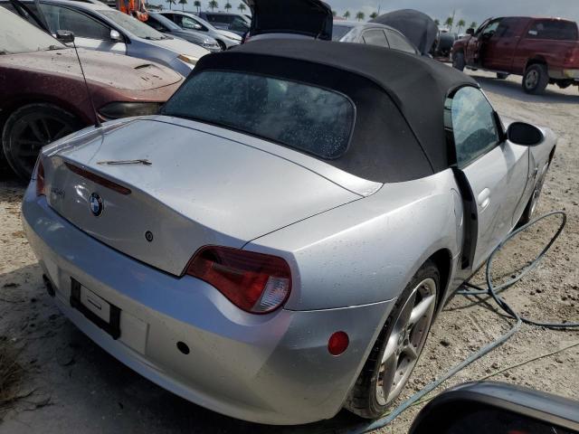 4USBU53506LW92246 - 2006 BMW Z4 3.0SI SILVER photo 3