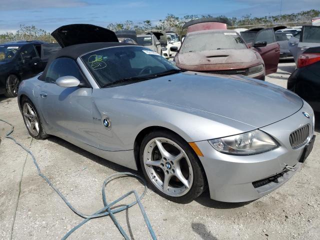 4USBU53506LW92246 - 2006 BMW Z4 3.0SI SILVER photo 4