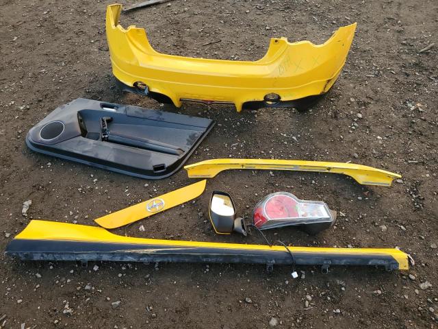 JF1ZNAA10F8706942 - 2015 TOYOTA SCION FR-S 黄色 照片 12