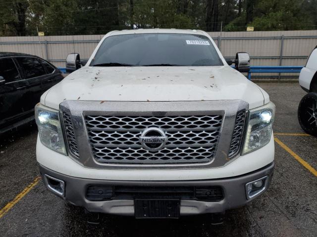 1N6BA1F25GN511802 - 2016 NISSAN TITAN XD SL WHITE photo 5