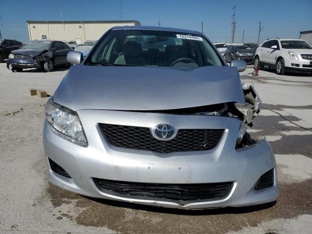 1NXBU4EE7AZ299386 - 2010 TOYOTA COROLLA BASE SILVER photo 5