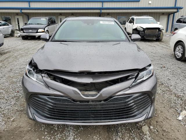 4T1C31AKXLU524047 - 2020 TOYOTA CAMRY LE CHARCOAL photo 5