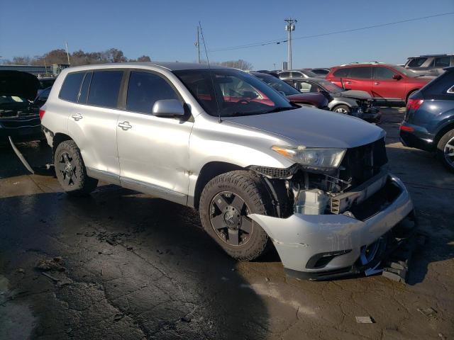 5TDZA3EH3CS028817 - 2012 TOYOTA HIGHLANDER BASE SILVER photo 4